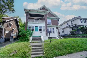 521 Carplin Pl, Cincinnati, OH 45229 - Photo 1