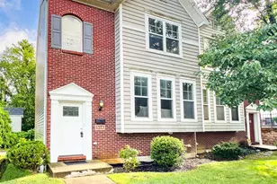 818 Wm H Taft Rd, Cincinnati, OH 45206 - Photo 1