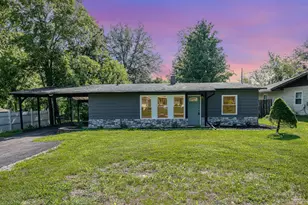 114 Cherokee Dr, Loveland, OH 45140 - Photo 1