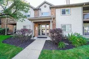 8854 Eagleview Dr, West Chester, OH 45069 - Photo 1