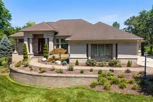 7150 Willoughby Ct, West Chester, OH 45069 - Photo 1