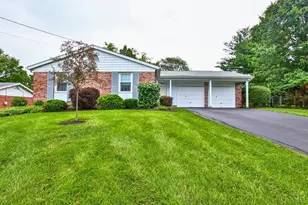 1626 Acreview Dr, Springfield Township, OH 45240 - Photo 1