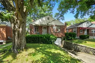 6211 Mayflower Ave, Golf Manor, OH 45237 - Photo 1