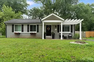 631 Charwood Dr, Union Township, OH 45244 - Photo 1