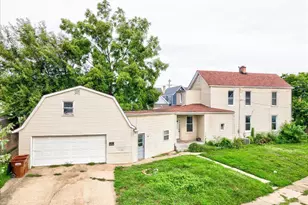 201 Maple St, Elmwood Place, OH 45216 - Photo 1