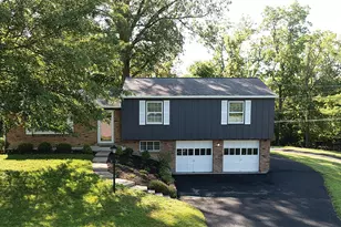 5476 S Garrett Dr, Miami Township, OH 45150 - Photo 1