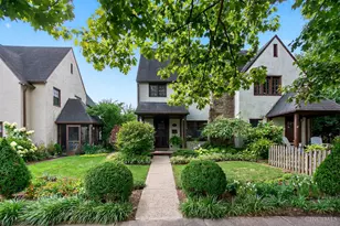 6617 Chestnut St, Mariemont, OH 45227 - Photo 1