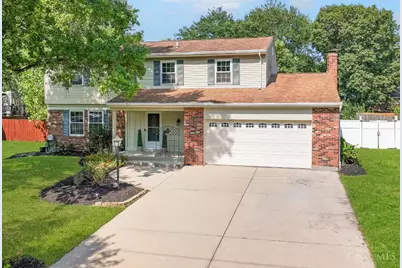 12031 Kenn Road, Springdale, OH 45240 - Photo 1