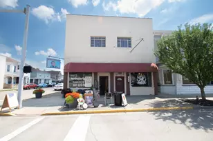 138 N Barron St, Eaton, OH 45320 - Photo 1