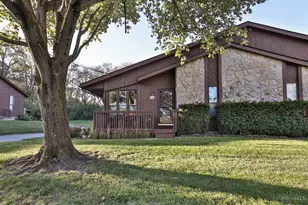 2286 Joshua Cir, Turtle Creek Township, OH 45044 - Photo 1