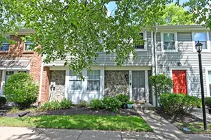 906 Woodlyn Dr N, Anderson Township, OH 45230 - Photo 1