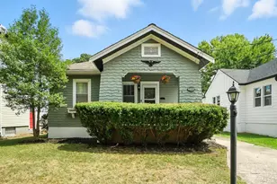 4402 Simpson Ave, Cincinnati, OH 45227 - Photo 1