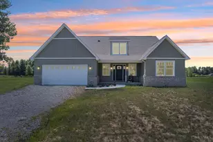 3056 Hannah Dr, Sterling Township, OH 45154 - Photo 1