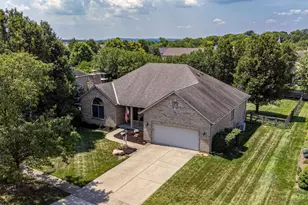 6017 Indian Trace Dr, Fairfield Township, OH 45011 - Photo 1