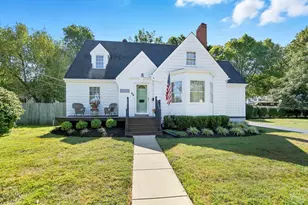 60 N 4th St, Batavia, OH 45103 - Photo 1