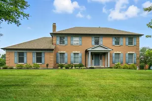 9865 Winnebago Trail, Evendale, OH 45241 - Photo 1