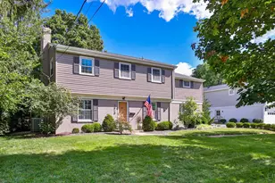 7916 Jolain Dr, Montgomery, OH 45242 - Photo 1