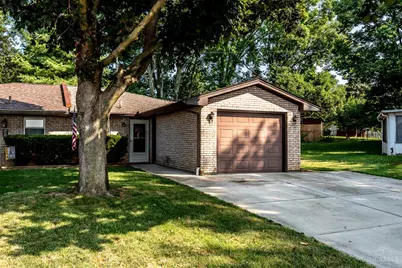 135 Highridge Court, Franklin, OH 45005 - Photo 1