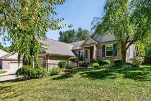 20912 Bellemeade Dr, Lawrenceburg, IN 47025 - Photo 1
