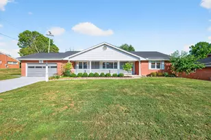 1107 Elizabeth Dr, Hamilton, OH 45013 - Photo 1