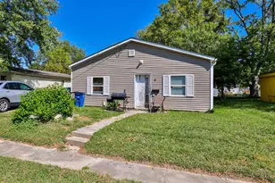 454 Belmont Ave, Wilmington, OH 45177 - Photo 1