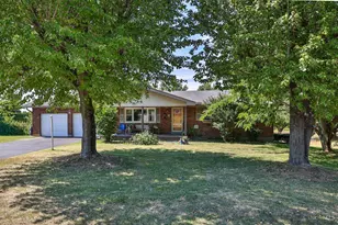 7301 Dixon Dr, Fairfield Township, OH 45011 - Photo 1