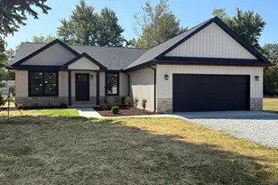 18 Lone Star Dr, Jackson Township, OH 45171 - Photo 1