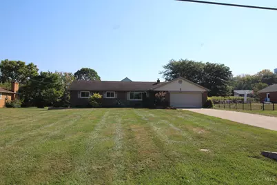 9052 Saxton Drive, West Chester, OH 45069 - Photo 1