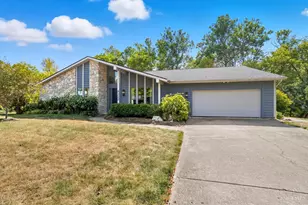 4322 Pennswood Dr, Middletown, OH 45042 - Photo 1