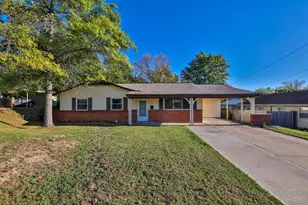 918 Glasgow Dr, Forest Park, OH 45240 - Photo 1