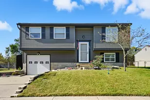 623 Deerfield Dr, Harrison, OH 45030 - Photo 1