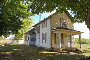 7897 4 Mile State Line Rd, Eaton, OH 45320 - Photo 1