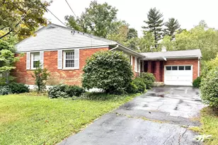 357 Meadowcrest Rd, Springfield Township, OH 45231 - Photo 1