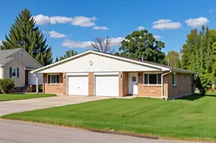 35 Oakwood Ave, Fairborn, OH 45324 - Photo 1