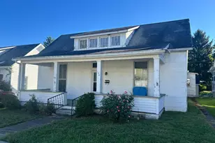 124 N East St, Hillsboro, OH 45133 - Photo 1