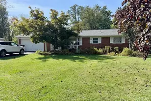 7499 Stephen St, Hamilton Township, OH 45039 - Photo 1