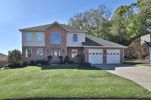 542 Aston View Ln, Cleves, OH 45002 - Photo 1