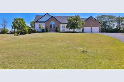 62 Kings Court, New Vienna, OH 45159 - Photo 1