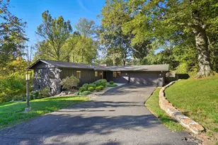 3525 Deepwoods Ln, Cincinnati, OH 45208 - Photo 1