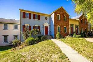 40 Charleston Dr, Oxford, OH 45056 - Photo 1