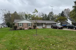 4371 East St, Milford Township, OH 45056 - Photo 1