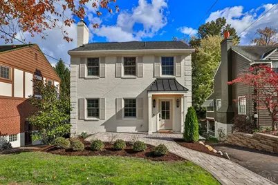 1120 Paxton Avenue, Cincinnati, OH 45208 - Photo 1