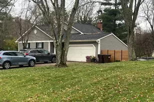 559 Century Ct, Union Township, OH 45244 - Photo 1