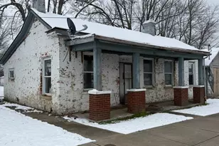 410 Market St, Felicity, OH 45120 - Photo 1