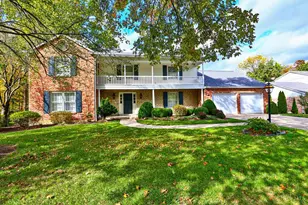 766 Woodfield Dr, Springfield Township, OH 45231 - Photo 1