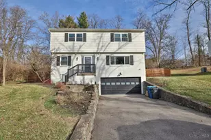 7800 Hosbrook Rd, Madeira, OH 45243 - Photo 1