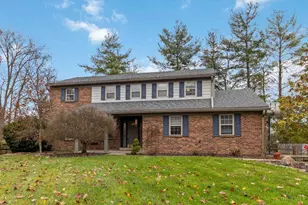 8140 Maxfield Ln, Madeira, OH 45243 - Photo 1