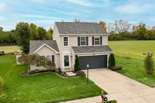 220 Pleasant Hill Blvd, Franklin, OH 45005 - Photo 1