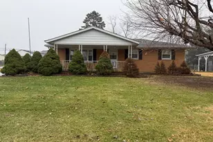 422 Clara Dr, Trenton, OH 45067 - Photo 1