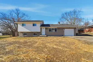 2615 Cincinnati Dayton Rd, Middletown, OH 45044 - Photo 1